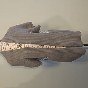 Knit Short Sleeve Cardigan with White Detail